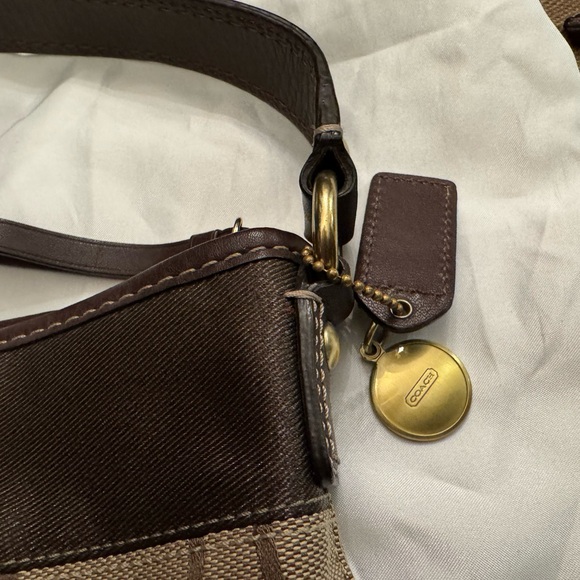 Coach purse - Picture 3 of 7